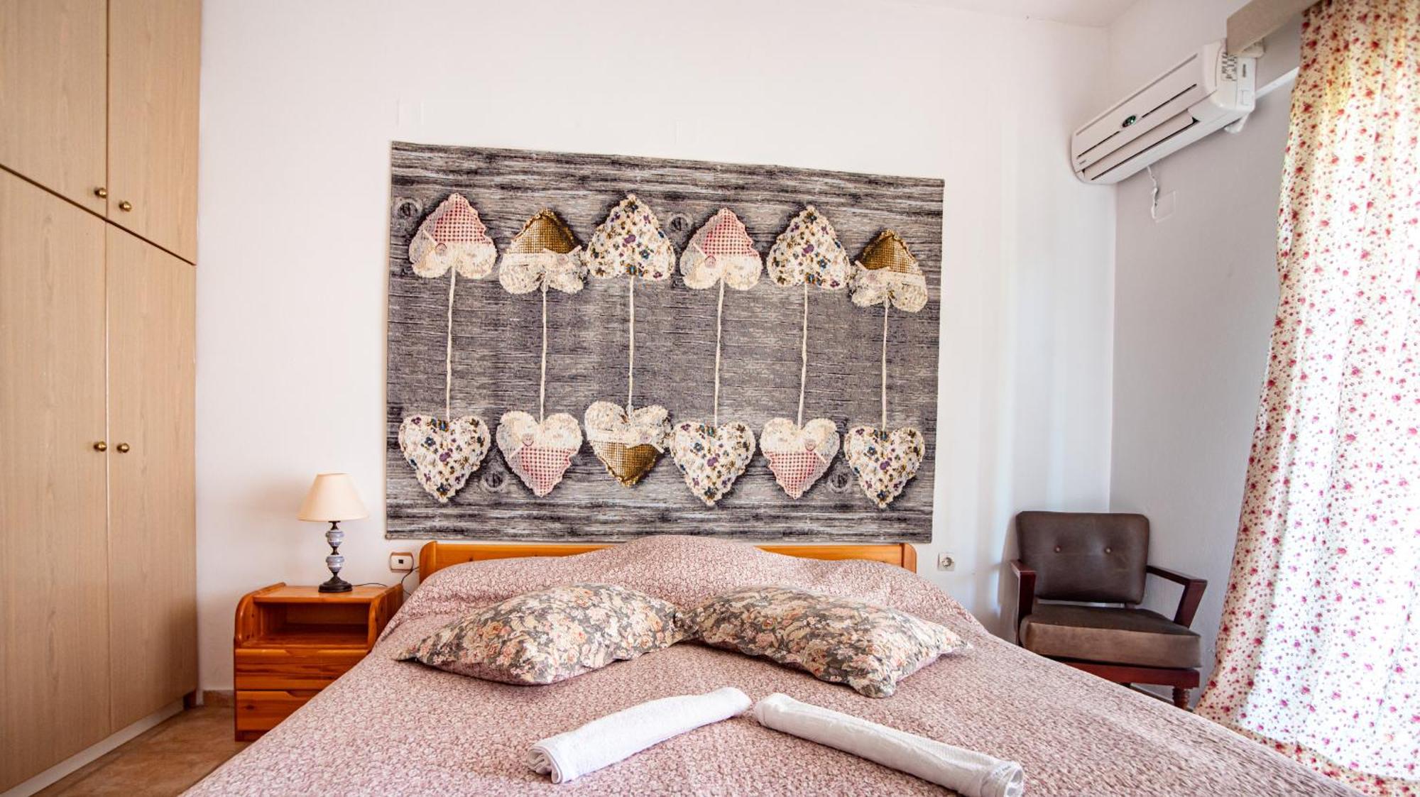 Tholeto Apartments Agios Gordios  Eksteriør billede